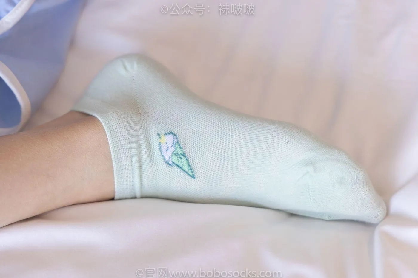 [BoBoSocks袜啵啵]NO.081 稚予- AJ、浅黄色短棉袜、浅蓝色短棉袜、裸足（花絮版） [145P]插图4